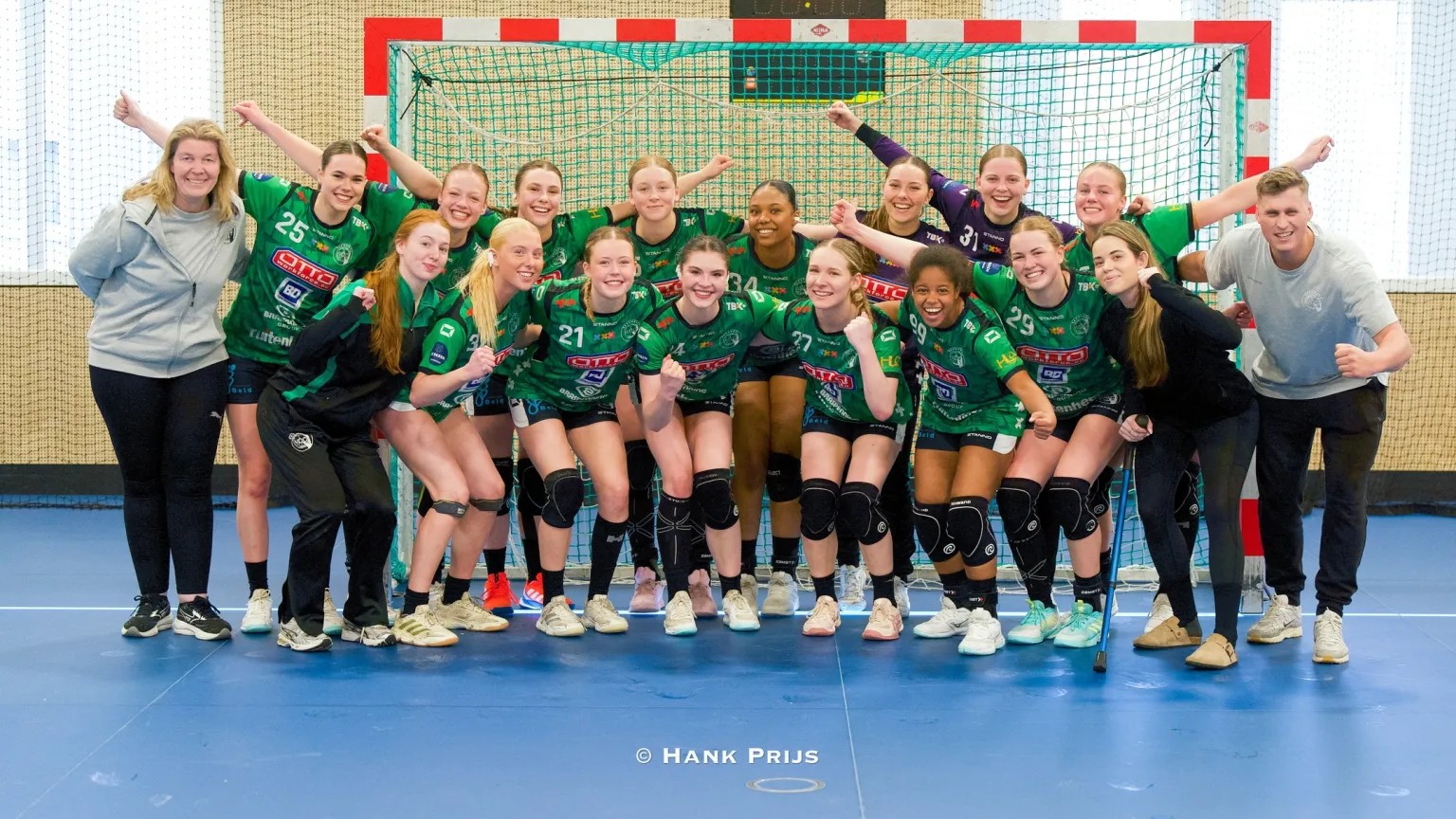 VOC 2 pakt titel in de eerste divisie