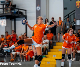 Ivana Kwakman (16) over haar debuut bij het grote Oranje