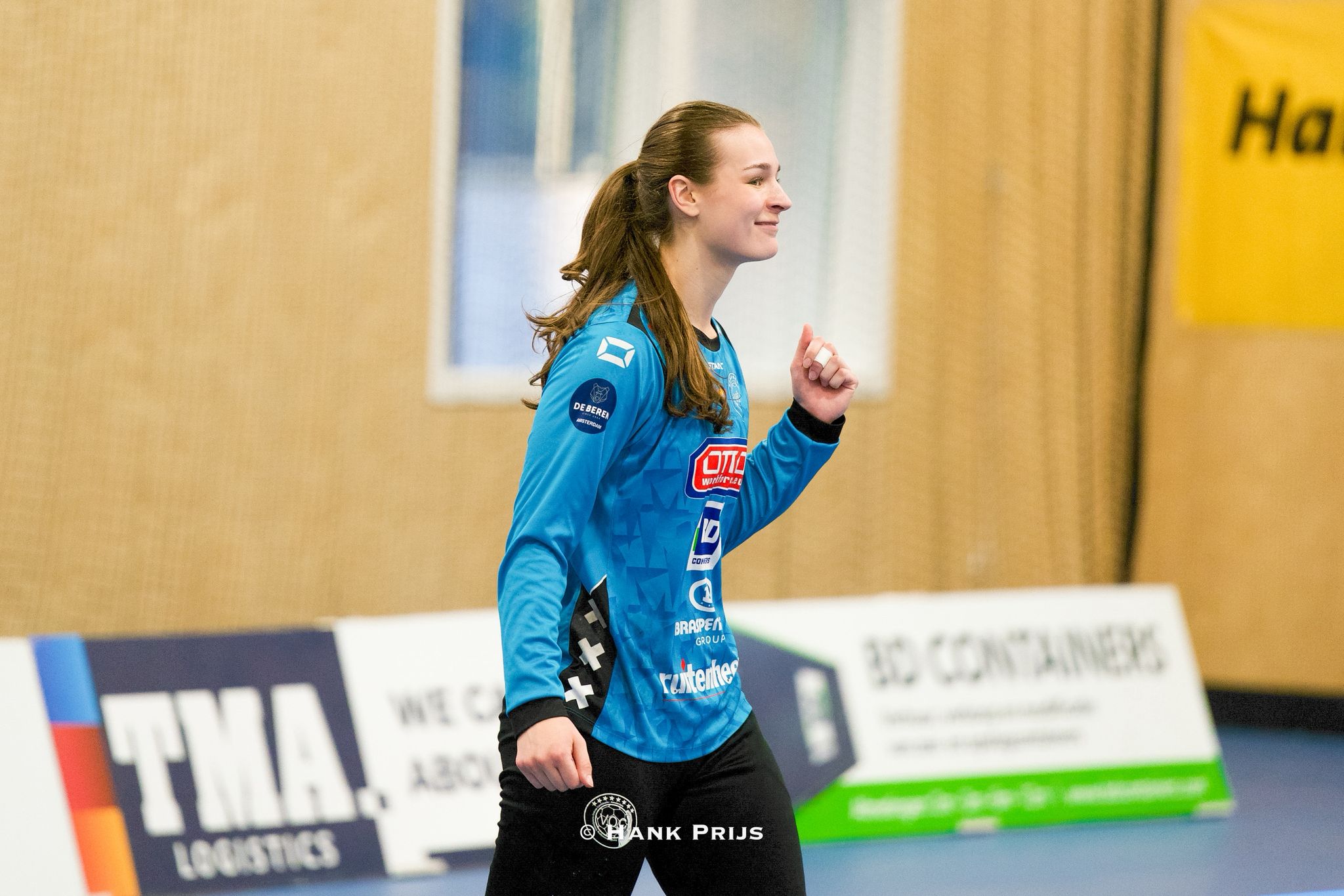 Handbaltalent Nikki van der Vorst maakt droomtransfer naar Duitse Buxtehuder SV