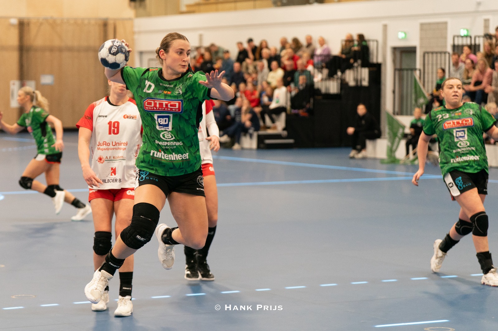 Ruitenheer nieuwe hoofdsponsor VOC Amsterdam